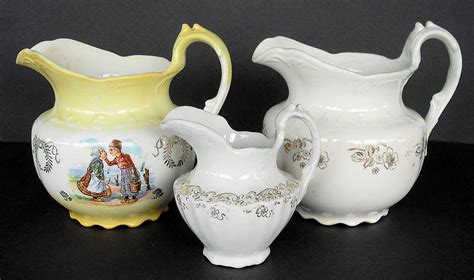 Seneca by the Homer Laughlin China Company