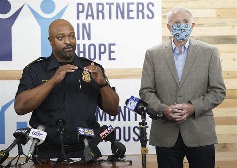 New Milwaukee chief launches police community effort | AP News