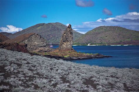 Bartolome Island - Pinnacle Rock and Beautiful Beaches - Galápagos Eco ...