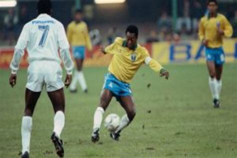 Brazil's legendary footballer, Pele passes away at 82