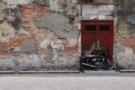 George Town Street Art: Ernest Zacharevic's art installation in Penang