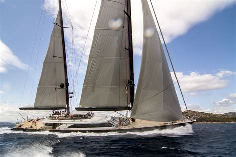 Photo of Ron Holland-designed Maxi 78 Yacht WILD sailing in the ice ...