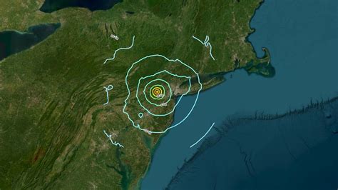 Earthquake hits US east coast - shaking buildings in New York | US News ...