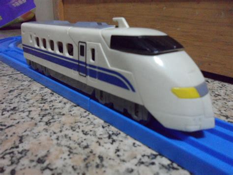 Shinkansen - 300 Series Model by ThomasAnime on DeviantArt