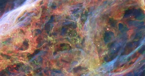 New Photo of the Veil Nebula Shows Incredible Detail | PetaPixel