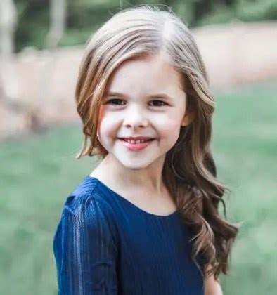 Claire Crosby - Age, Net Worth, Height, Siblings, Wiki, Bio