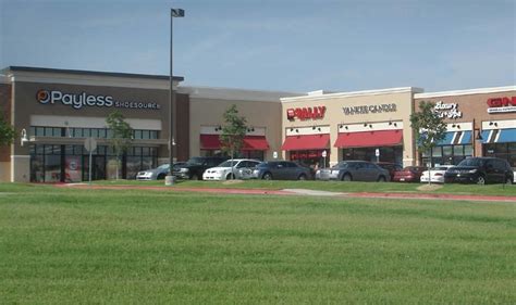 Tulsa Hills Shopping Center - Paris Projects