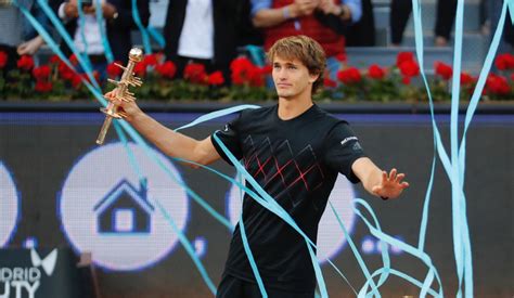 Alexander Zverev Age / Alexander Zverev Could Be Tennis S Next Star Despite His Height The ...