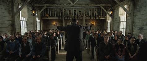 Apostle Review: Dan Stevens Battles a Cult in Brutal Horror Movie | Collider