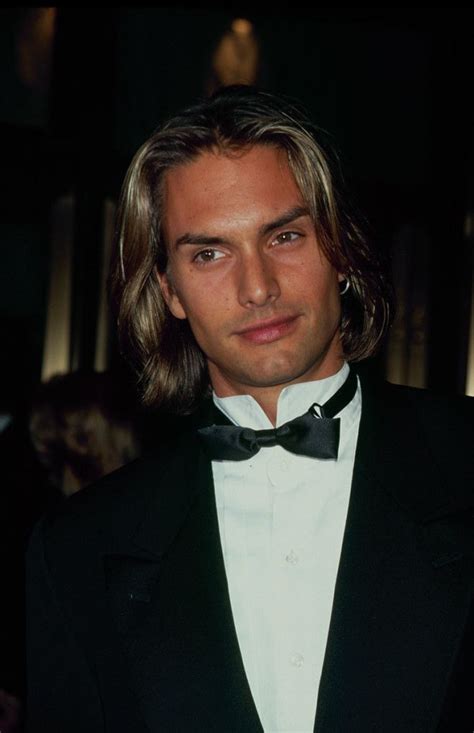 Vogue.com’s Top 10 Male Models of All Time | Marcus schenkenberg, Male models, Male model