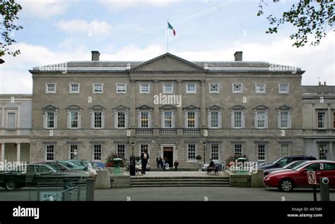 Irish house of parliament hi-res stock photography and images - Alamy