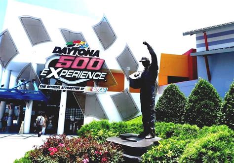 Daytona 500 Experience - Daytona Car Museum