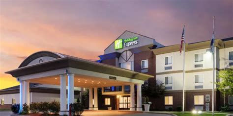 Top 5 Warrenton Hotels by IHG - January 2025