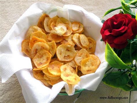 Vazhakkai Chips Recipe / Raw Banana Chips Recipe ~ Full Scoops - A food blog with easy,simple ...