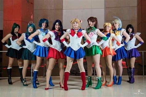 You Have To See This Sailor Moon Group Cosplay | Sailor jupiter cosplay, Group cosplay, Sailor ...