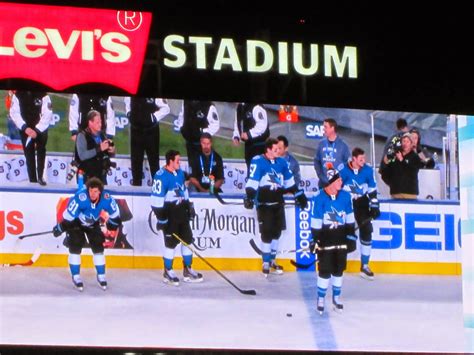 Greycliff's Chronicles: San Jose Sharks Stadium Game: one fan's experience