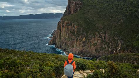 The Three Capes Walk Tasmania Guided - 3 Capes Walk - Three Capes Walk - Tasman Peninsula Walk ...