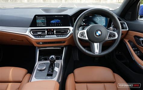 2021 BMW 330e M Sport-interior – PerformanceDrive