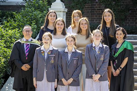 Genazzano FCJ College students receive Premier’s VCE Awards | Genazzano