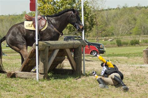 Repose and Recuperate: Do Eventers Rest Sufficiently After a Fall? | Eventing Nation - Three-Day ...