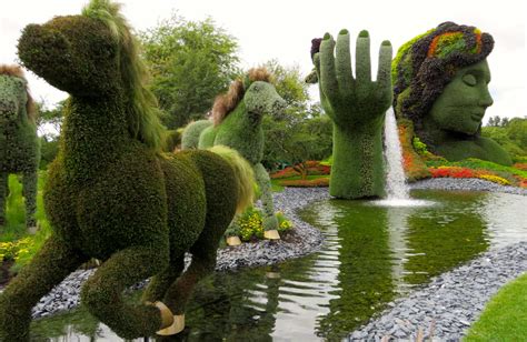 A Natural Beauty - Mosaïcultures in Montreal - Between Brush Strokes