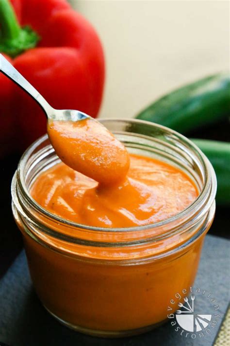 Spicy Roasted Red Bell Pepper Sauce - Vegetarian Gastronomy