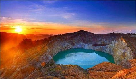 Danau Kelimutu - NTTONLINE