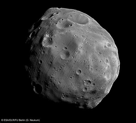 ESA - Die ESA kommt der Entstehung des Mars-Mondes Phobos auf die Spur