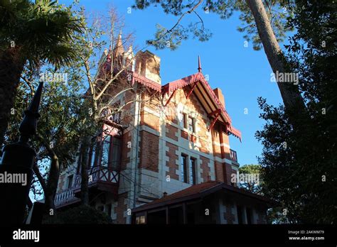 Arcachon Villa Stock Photos & Arcachon Villa Stock Images - Alamy