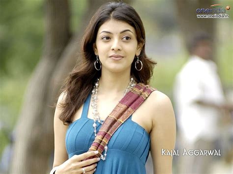 Kajal Agarwal Wallpapers In Magadheera