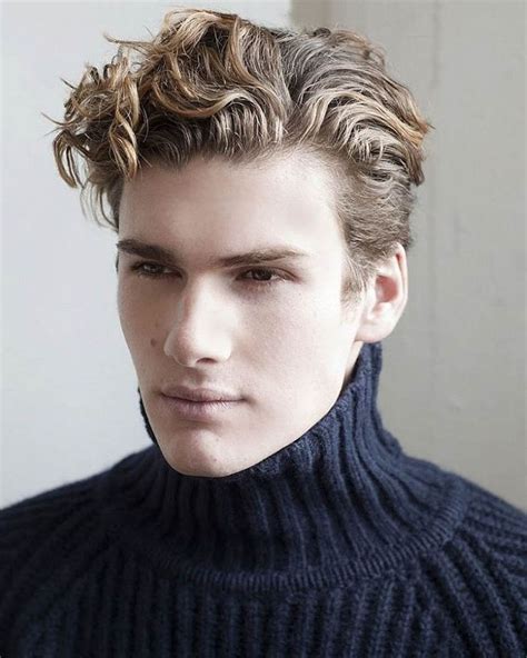 101 Best Men’s Curly Hairstyles: Modern Curly & Wavy Styles Medium ...