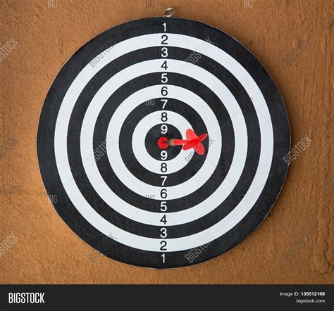 Dart Board Darts Arrow Image & Photo (Free Trial) | Bigstock