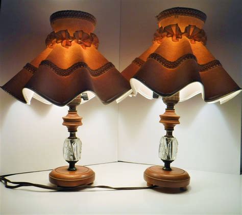 2 Vintage Boudoir Lamps, Bedside LAMPS, Vintage Table Lamps Base Made ...