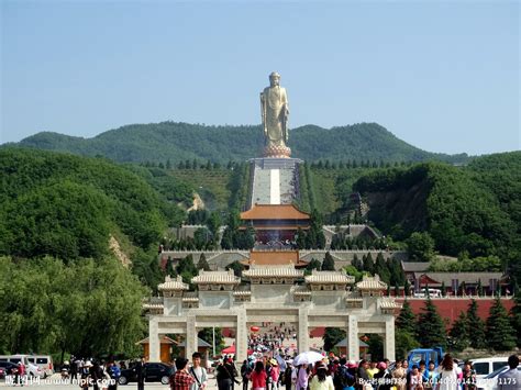 Spring Temple Buddha Statue, China | Synotrip