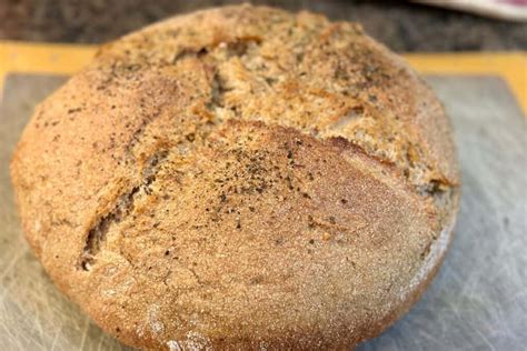 Crusty Whole Wheat Dutch Oven Bread Recipe - Heritage revived