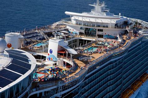 Oasis of the Seas: Royal Caribbean Cruise Ship Profile