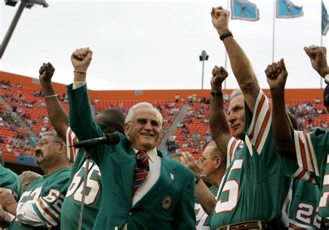 Coaching legend Don Shula passes away at age 90