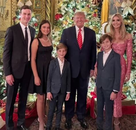 Melania Trump missing from Trump family Christmas photo