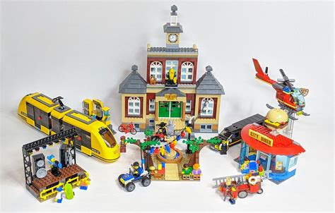 60271: LEGO City Main Square Set Review - BricksFanz