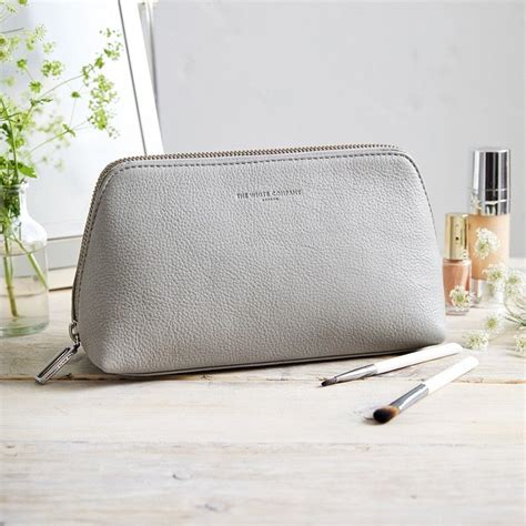 Pebblegrain Leather Make-Up Bag | Toiletry, Make-Up and Wash Bags | The White Company | Leather ...