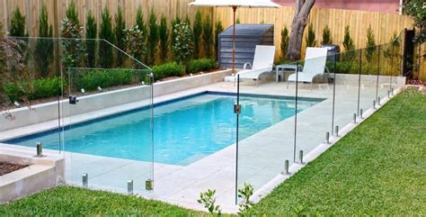 How to Install a Frameless Glass Pool Fence in Sydney?