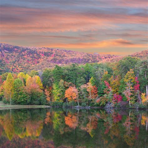 7 Best Places For Fall Fun In Alabama | TravelAwaits