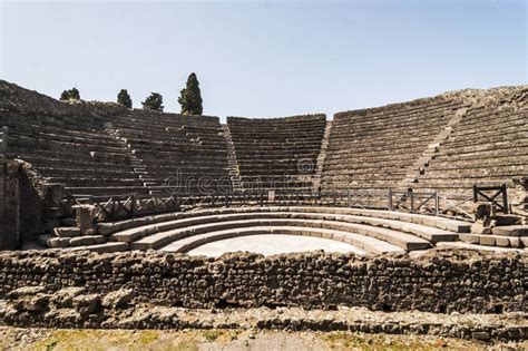 Theater Ruins at Pompeii, Italy Stock Photo - Image of antique, civilization: 14030592