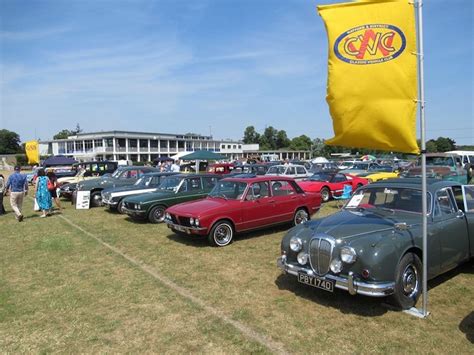 WDCVC Bushey Summer Classic Car Show Hertfordshire - Classic Car Shows UK