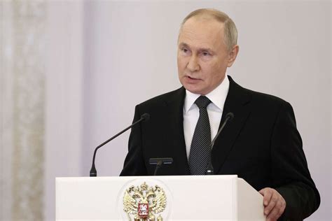 Putin announces he will run for fifth term in 2024 presidential election