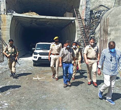 DDC inspects progress on Banihal-Qazigund tunnel - Jammu Kashmir Latest News | Tourism ...