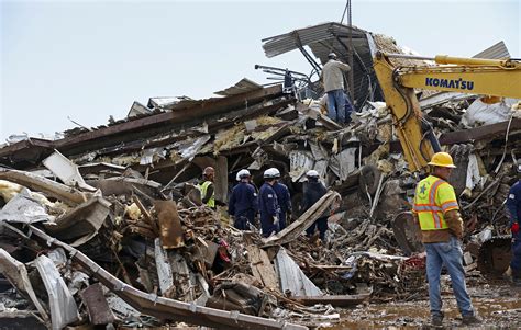 Oklahoma schools destroyed by tornado to rebuild - CBS News