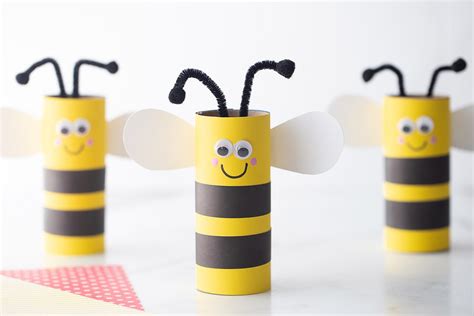 Toilet Paper Roll Bee - The Best Ideas for Kids