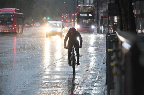 Weather: Flood and thunderstorm warnings in place for London as heavy ...