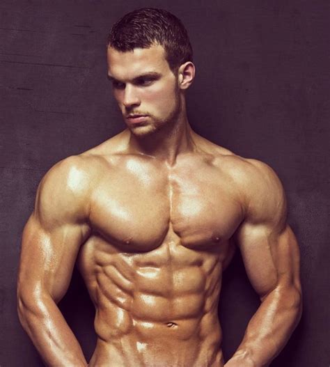 Found on Bing from www.pinterest.com | Fitness body, Male physique, Muscle fitness